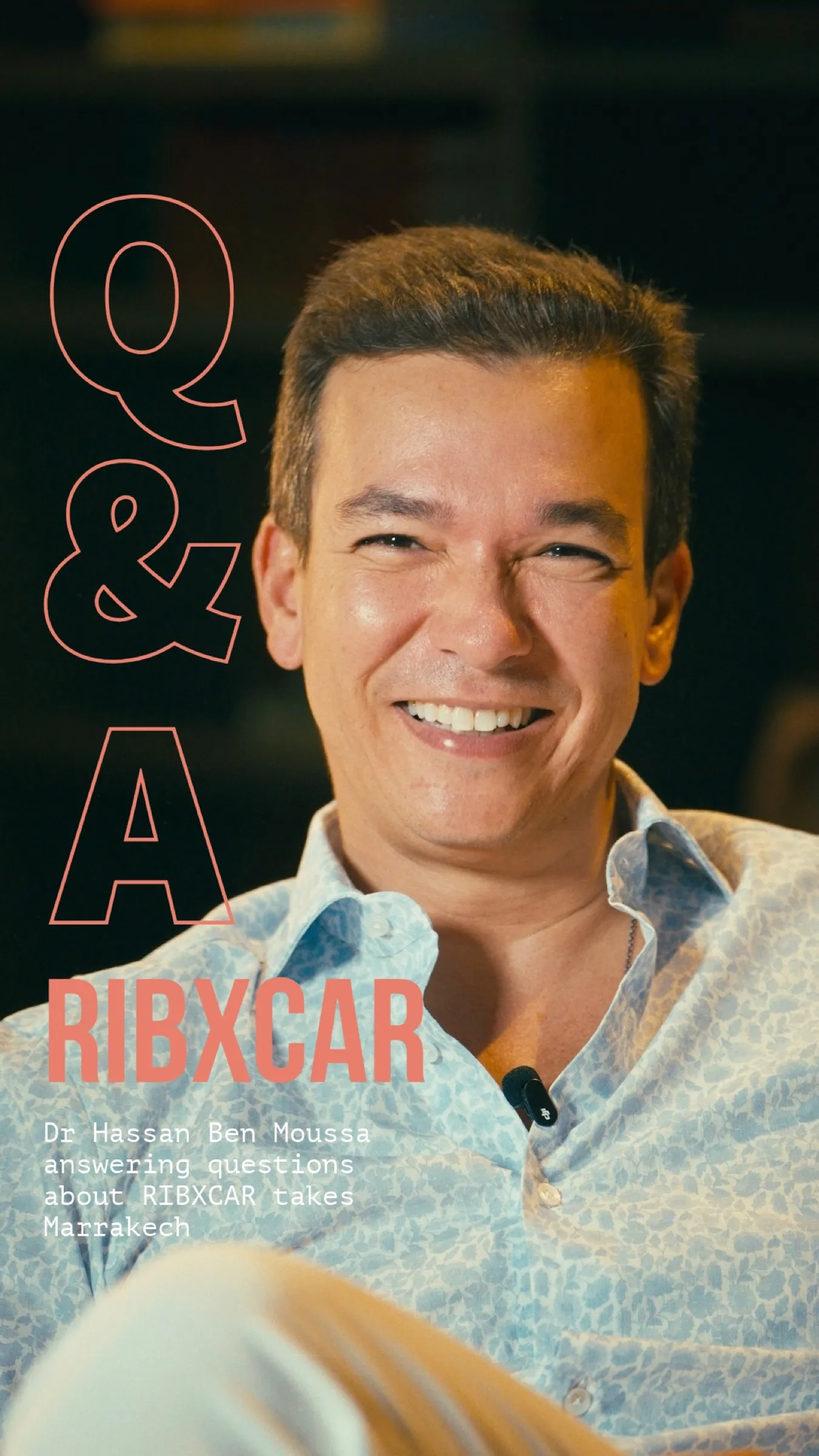 Visuel des questions-réponses RIBXCAR avec un chirurgien souriant